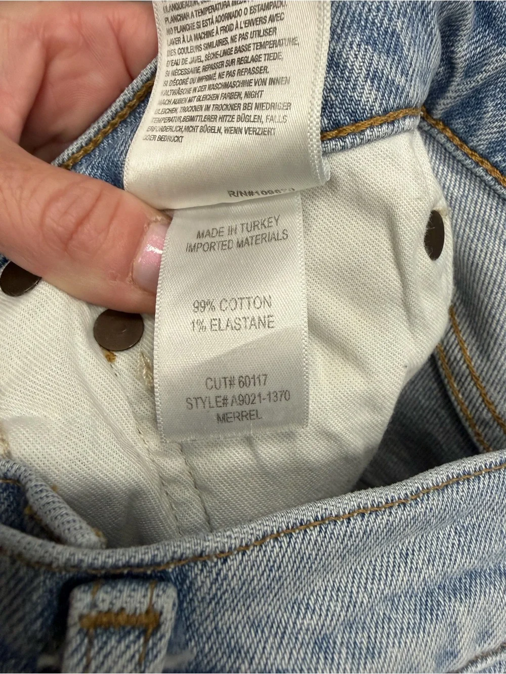 AGOLDE Merrel Mid-Rise Straight Jeans in Astray Wash